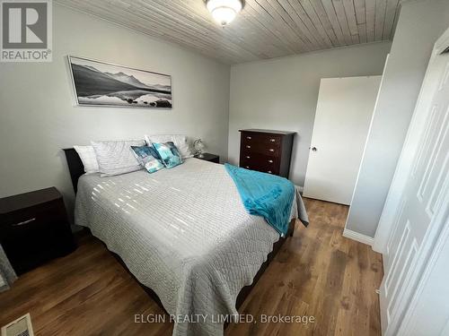 37 Aldborough Avenue, St. Thomas, ON - Indoor Photo Showing Bedroom