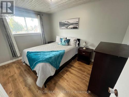 37 Aldborough Avenue, St. Thomas, ON - Indoor Photo Showing Bedroom