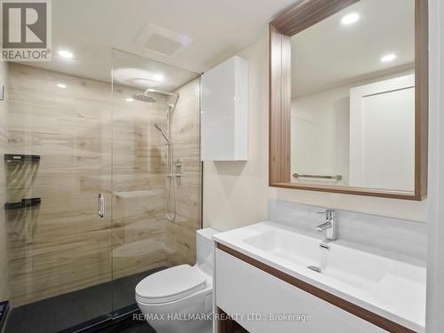 727 - 55 Stewart Street, Toronto (Waterfront Communities), ON - Indoor Photo Showing Bathroom