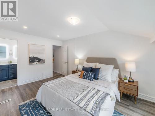 25 Pharmacy Avenue, Toronto (Oakridge), ON - Indoor Photo Showing Bedroom