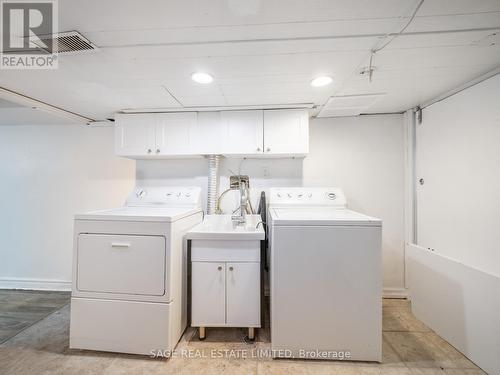 25 Pharmacy Avenue, Toronto (Oakridge), ON - Indoor Photo Showing Laundry Room