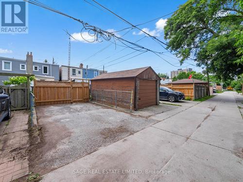 25 Pharmacy Avenue, Toronto (Oakridge), ON - Outdoor