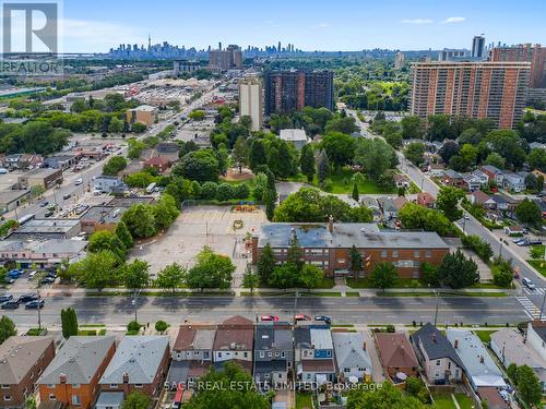 25 Pharmacy Avenue, Toronto (Oakridge), ON - Outdoor With View