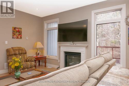 29 Autumn Grove, Quinte West, ON - Indoor Photo Showing Living Room With Fireplace