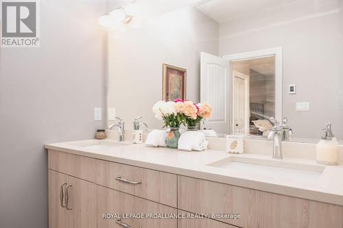 29 Autumn Grove, Quinte West, ON - Indoor Photo Showing Bathroom