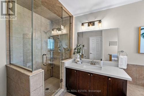 130 Worden Drive, Clarington (Courtice), ON - Indoor Photo Showing Bathroom