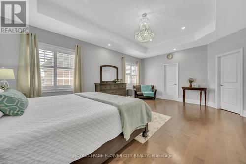 9 Balloon Crescent, Brampton (Toronto Gore Rural Estate), ON - Indoor Photo Showing Bedroom