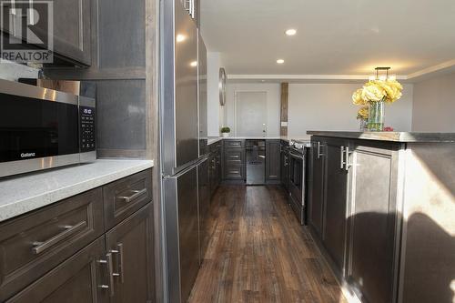 99 Pine St # 308, Sault Ste. Marie, ON - Indoor Photo Showing Kitchen