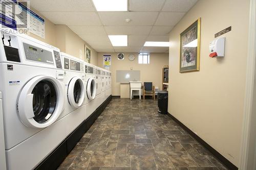 99 Pine St # 308, Sault Ste. Marie, ON - Indoor Photo Showing Laundry Room