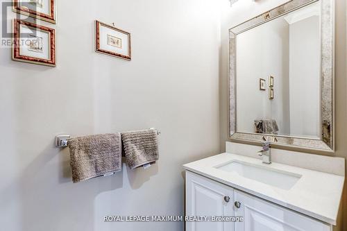 35 Eiffel Boulevard, Brampton, ON - Indoor Photo Showing Bathroom