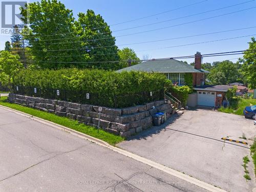 58 Old King Road, Caledon (Bolton East), ON - Outdoor