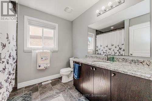 51 Newcastle Court, Kitchener, ON - Indoor Photo Showing Bathroom