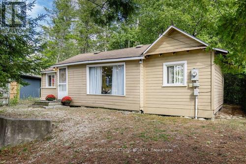 1221 River Road E, Wasaga Beach, ON - Outdoor