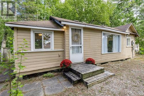 1221 River Road E, Wasaga Beach, ON - Outdoor With Exterior