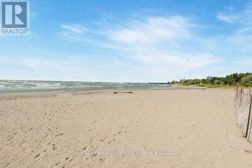 1221 River Road E, Wasaga Beach, ON - Outdoor With View