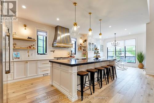 35 Heber Down Crescent, Whitby (Brooklin), ON - Indoor Photo Showing Kitchen With Upgraded Kitchen