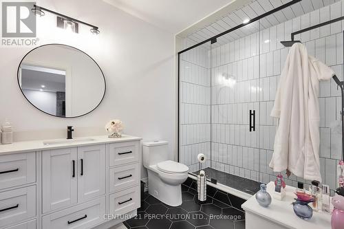 35 Heber Down Crescent, Whitby (Brooklin), ON - Indoor Photo Showing Bathroom