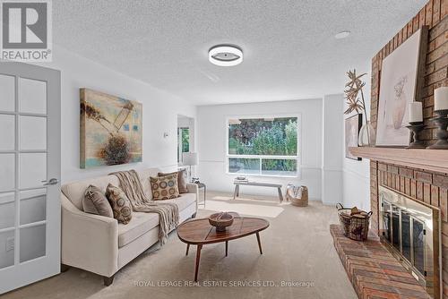 3506 Stedford Road, Oakville, ON - Indoor Photo Showing Living Room With Fireplace