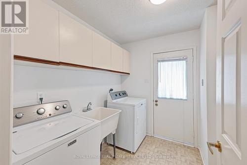 3506 Stedford Road, Oakville, ON - Indoor Photo Showing Laundry Room