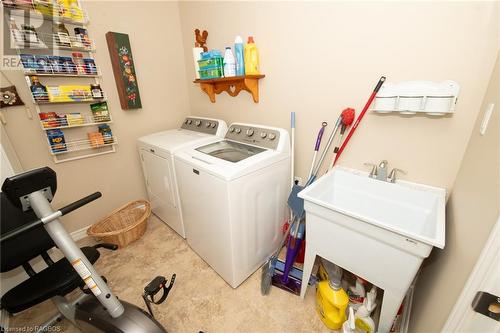 760 Waterloo Street, Mount Forest, ON - Indoor Photo Showing Laundry Room