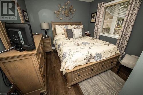 760 Waterloo Street, Mount Forest, ON - Indoor Photo Showing Bedroom