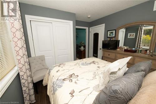 760 Waterloo Street, Mount Forest, ON - Indoor Photo Showing Bedroom