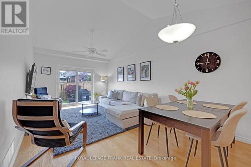 93 Laurent Boulevard, Kawartha Lakes (Lindsay), ON - Indoor Photo Showing Dining Room