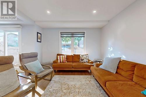 24 Blossom Avenue, Brampton (Downtown Brampton), ON - Indoor Photo Showing Living Room