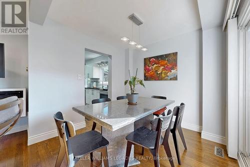 24 Blossom Avenue, Brampton (Downtown Brampton), ON - Indoor Photo Showing Dining Room