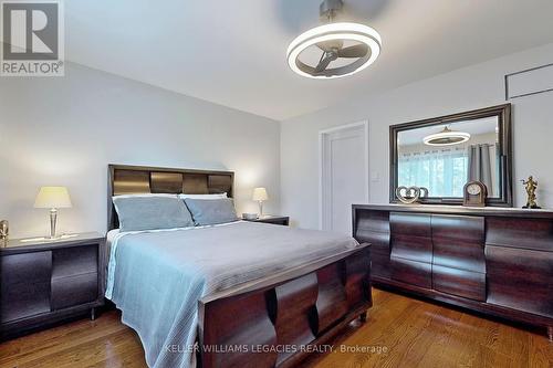 24 Blossom Avenue, Brampton (Downtown Brampton), ON - Indoor Photo Showing Bedroom