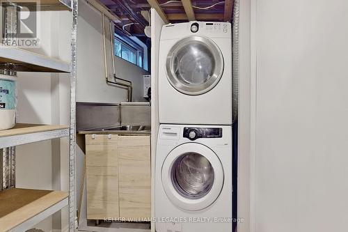 24 Blossom Avenue, Brampton (Downtown Brampton), ON - Indoor Photo Showing Laundry Room