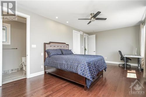 7 Phillip Drive, Nepean, ON - Indoor Photo Showing Bedroom