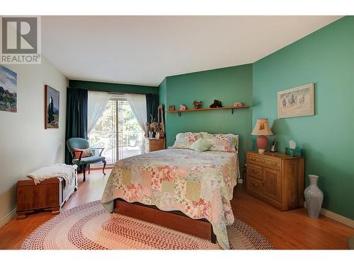 4074 Gellatly Road Unit# 126, West Kelowna, BC - Indoor Photo Showing Bedroom