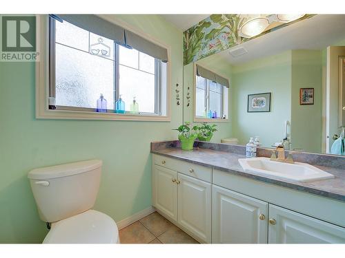 4074 Gellatly Road Unit# 126, West Kelowna, BC - Indoor Photo Showing Bathroom