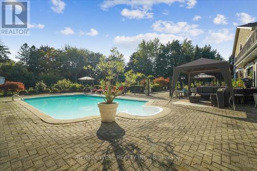 190 Sandys Drive, Vaughan, ON - Outdoor With In Ground Pool With Deck Patio Veranda With Backyard