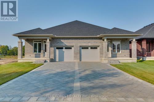 140 Shirley Street, Thames Centre (Thorndale), ON - Outdoor With Facade