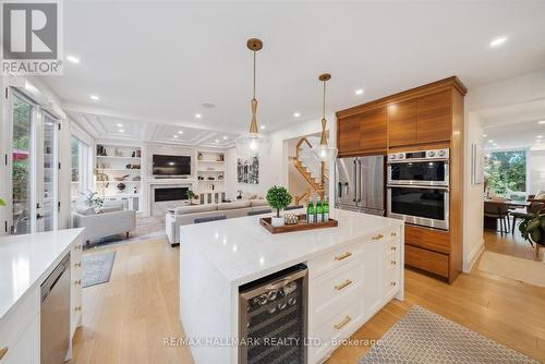 36 Brooklawn Avenue, Toronto (Cliffcrest), ON - Indoor Photo Showing Kitchen With Upgraded Kitchen