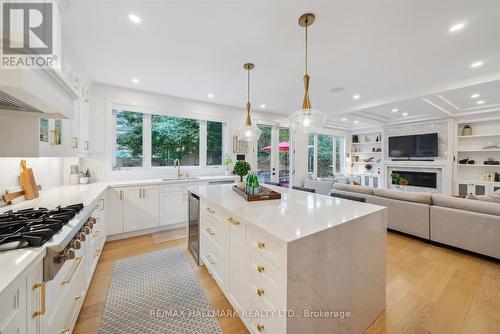 36 Brooklawn Avenue, Toronto (Cliffcrest), ON - Indoor Photo Showing Kitchen With Upgraded Kitchen