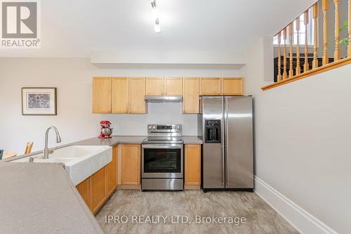 82 Joseph Crescent, Barrie (Painswick South), ON - Indoor Photo Showing Kitchen With Double Sink