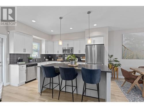 2490 Tuscany Drive Unit# 7, West Kelowna, BC - Indoor Photo Showing Kitchen With Upgraded Kitchen