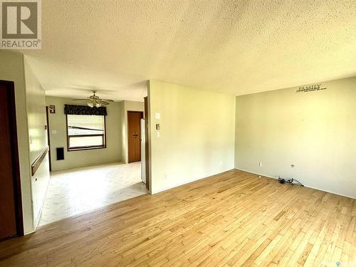 56 Helena Street, Prud'Homme, SK - Indoor Photo Showing Other Room