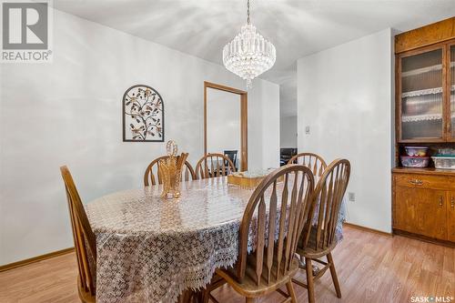 233 R Avenue N, Saskatoon, SK - Indoor Photo Showing Dining Room