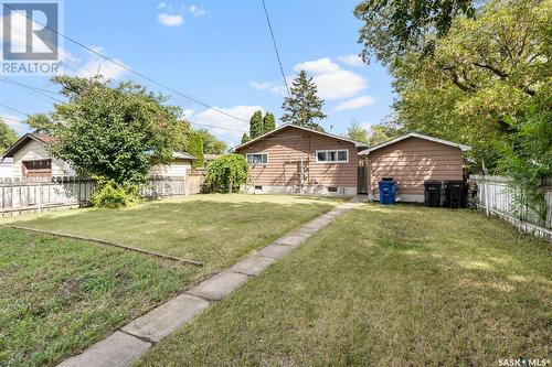 233 R Avenue N, Saskatoon, SK - Outdoor