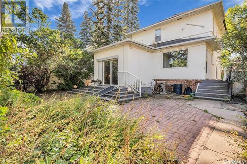 1207 Elliott Street, Saskatoon, SK - Outdoor