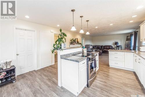 503 A Avenue, Holbein, SK - Indoor Photo Showing Kitchen With Upgraded Kitchen