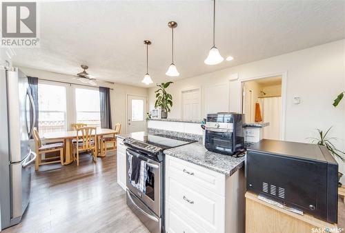 503 A Avenue, Holbein, SK - Indoor Photo Showing Kitchen With Stainless Steel Kitchen