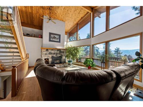 1601B Ponderosa Way, Merritt, BC - Indoor With Fireplace