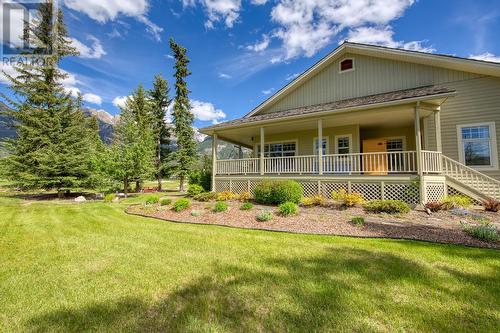 5090 Riverside  Drive, Fairmont Hot Springs, BC - Outdoor With Deck Patio Veranda