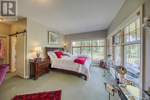 5090 Riverside  Drive, Fairmont Hot Springs, BC - Indoor Photo Showing Bedroom