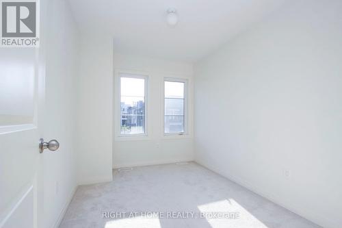 17 Queen Alexandra Lane, Clarington (Bowmanville), ON - Indoor Photo Showing Other Room